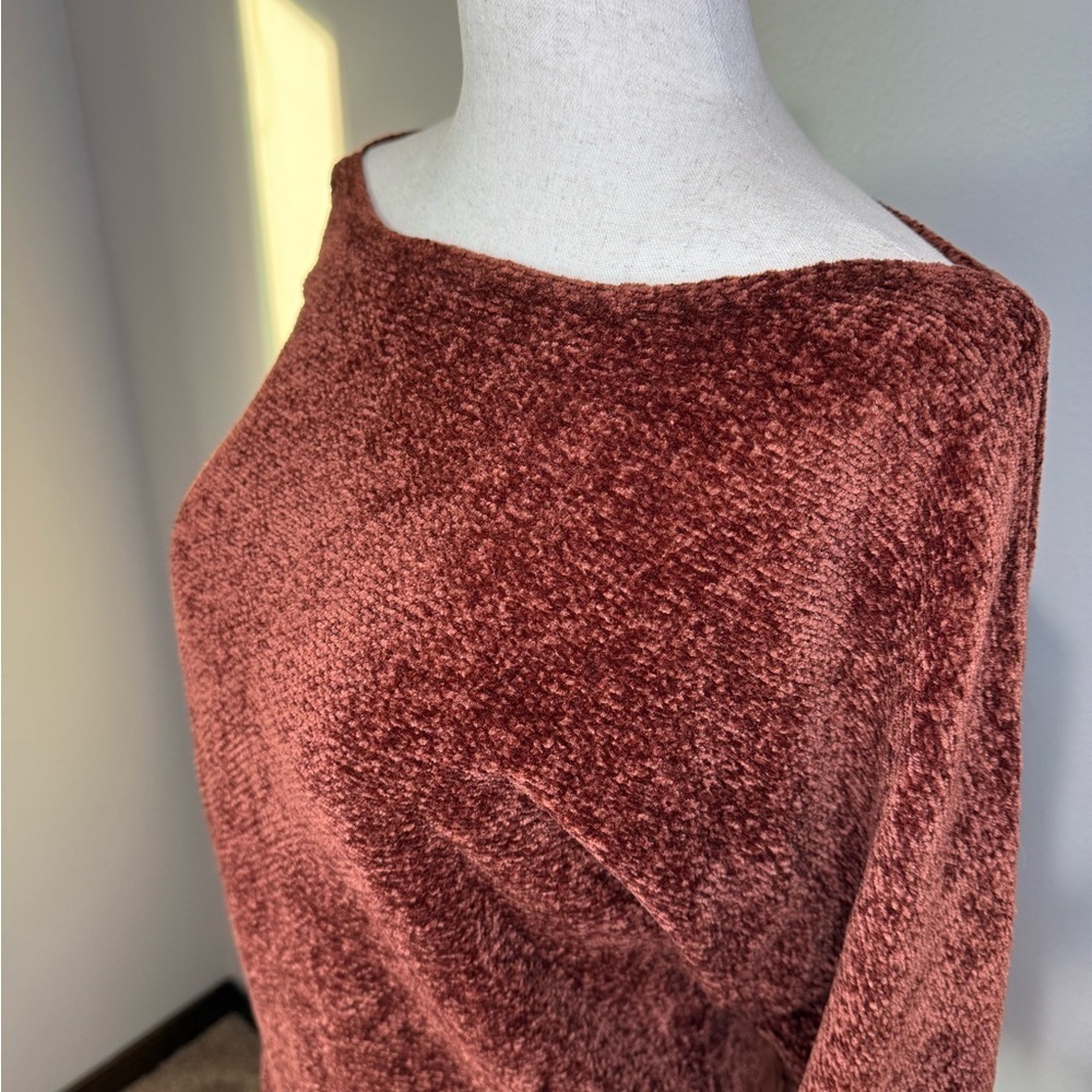 Forever 21 Soft Sweater - Rich Brown - Picture 2 of 6